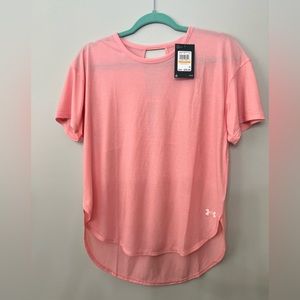 Pink short sleeve scoop neck